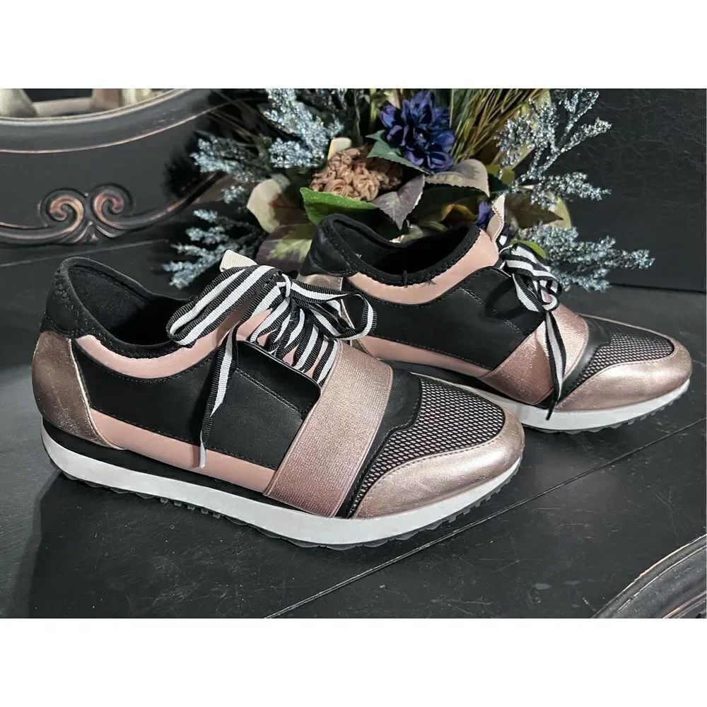 Steve Madden Rose Colored Kaiyo Sneakers Size  8.5